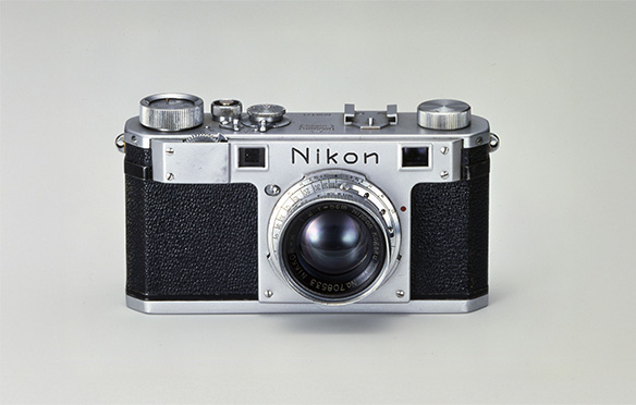 小型カメラ「ニコンI型」の画像