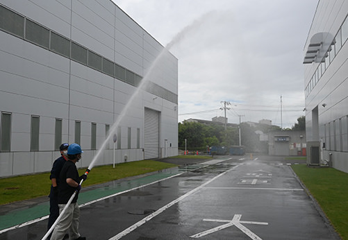 初期消火訓練の様子
