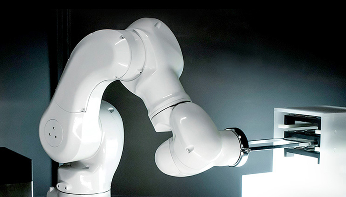 ロボットを人の隣へ:ヒト協調ロボット